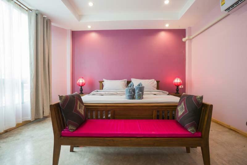 Sriananpura Hotel Chiang Mai Eksteriør billede